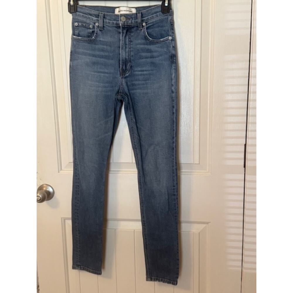 Reformation Harper Skinny Jeans in Destin Wash 26